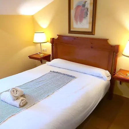 Plaza Andalucia Edificio Dornajo 2-4 Pax *